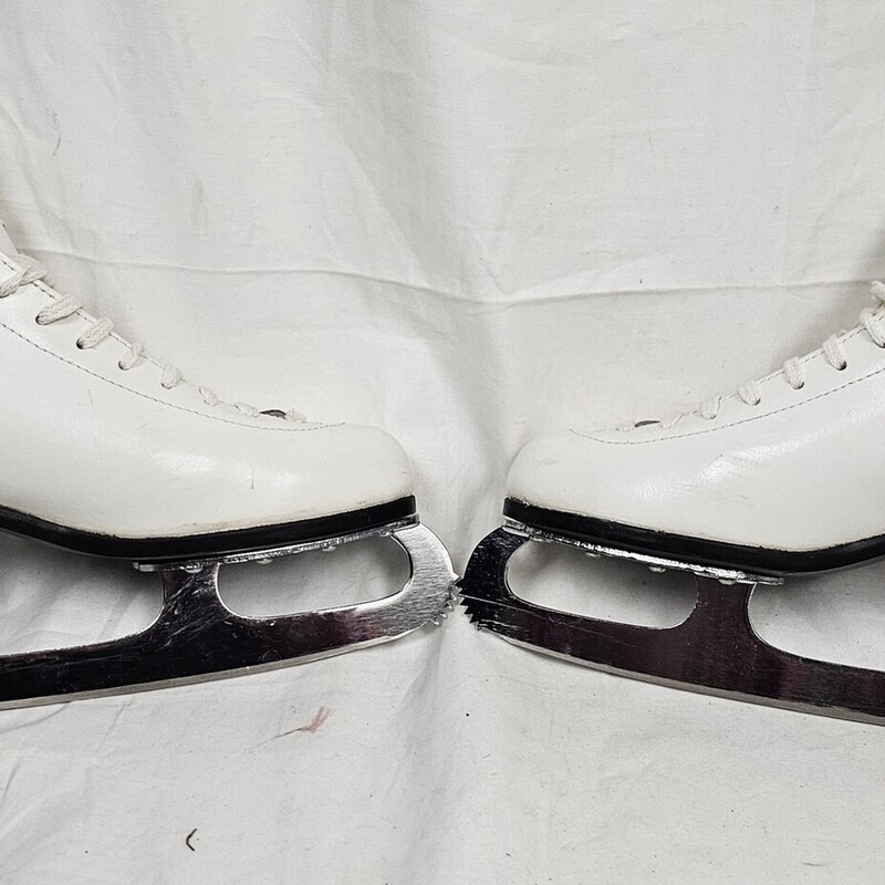 Pre-owned Don Jackson Novice II Ladies Figure Skates, White, Size: 8.5