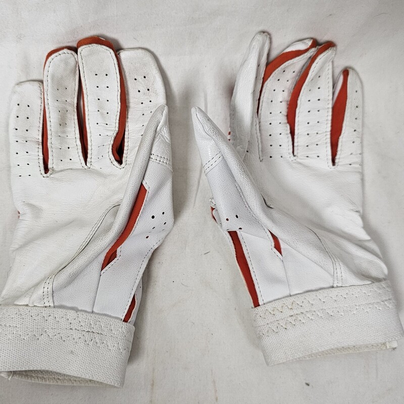 Pre-owned Under Armour Clean Up Batting Gloves, Size: Yth M