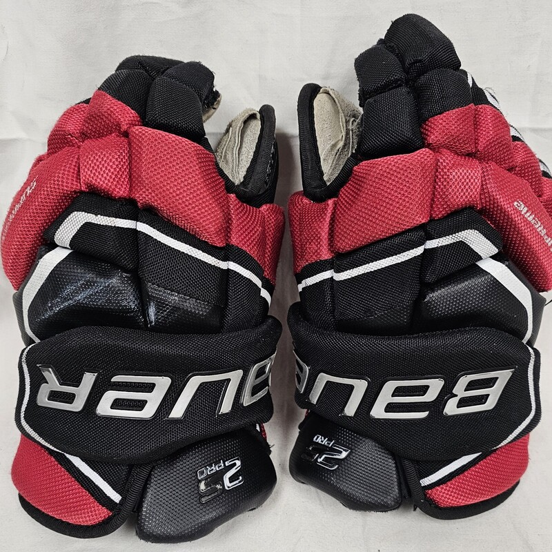 Pre-owned Bauer Supreme 2S Pro Hockey Gloves, Size: 12.  MSRP $159.99