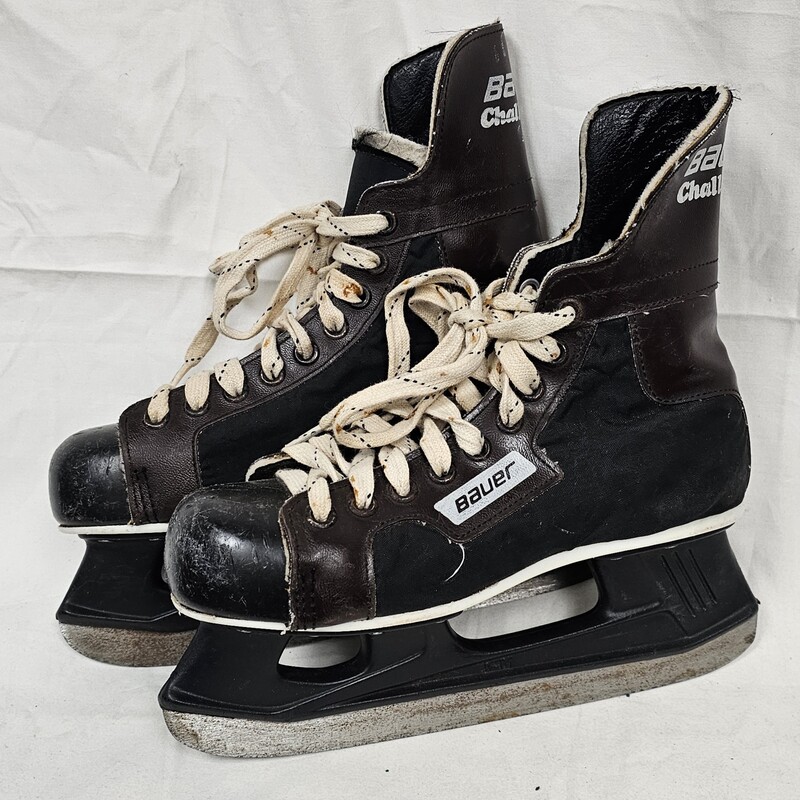 Pre-owned Bauer Challenger Hockey Skates, Size: 4