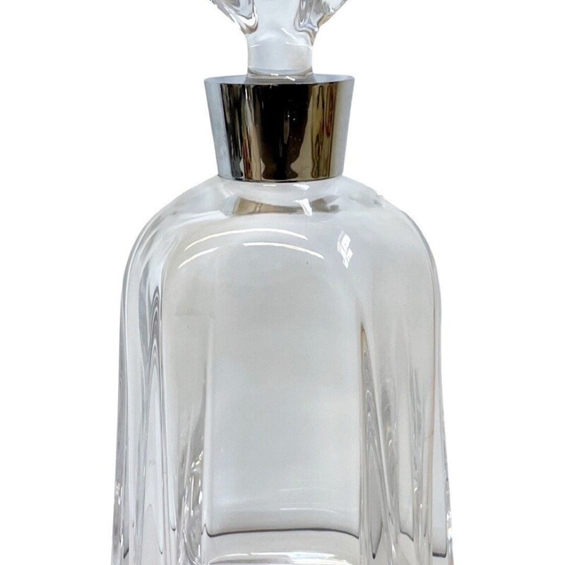 Daum France  Cognac Delamain Decanter
Clear Silver
Size: 5.5 x 12H
