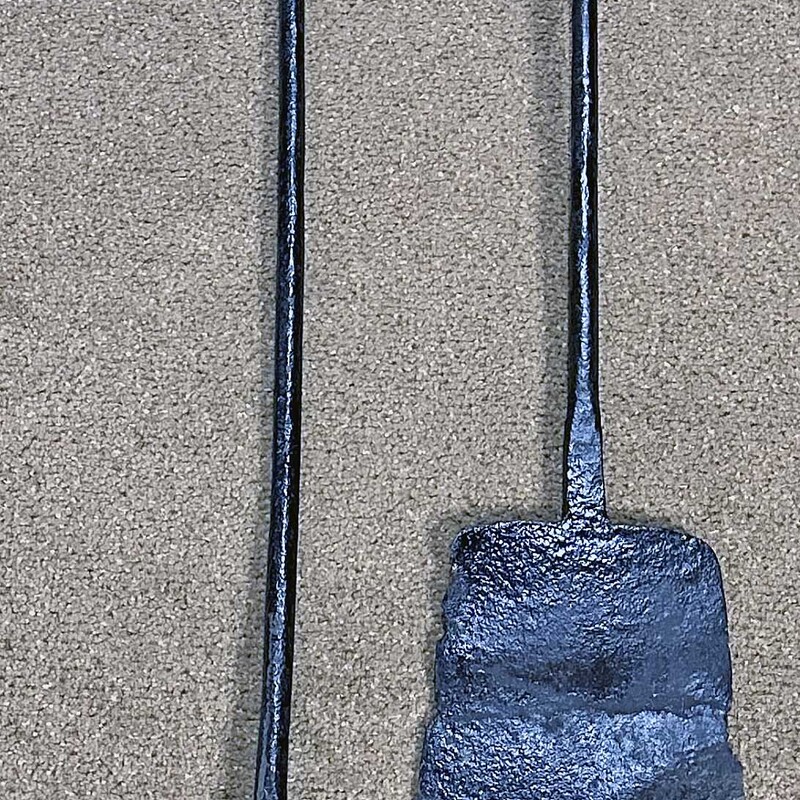 Cast Iron Rams Head Peel
 Used in Pizza Shops and Bakeries
41 Inches Long, 7 Inches Wide