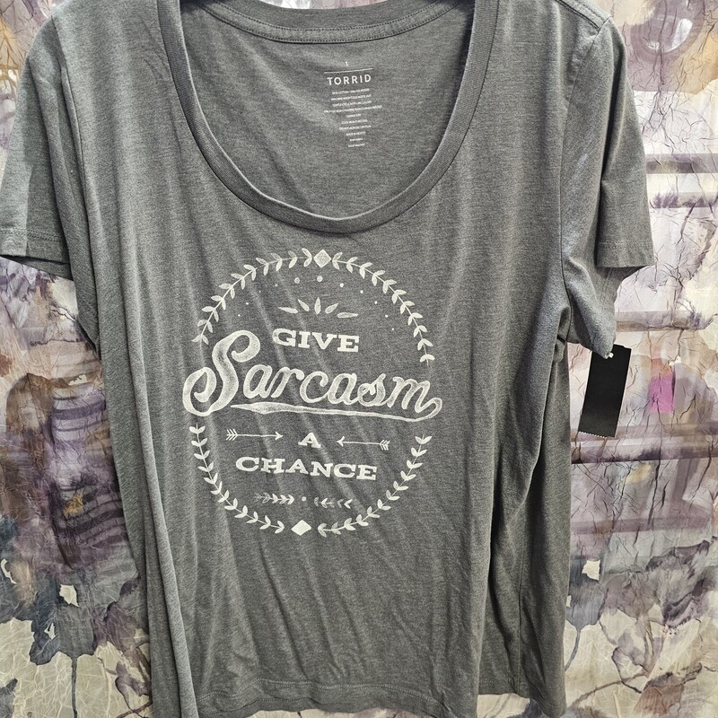 Short sleeve tee in grey - Give sarcasm a chance
