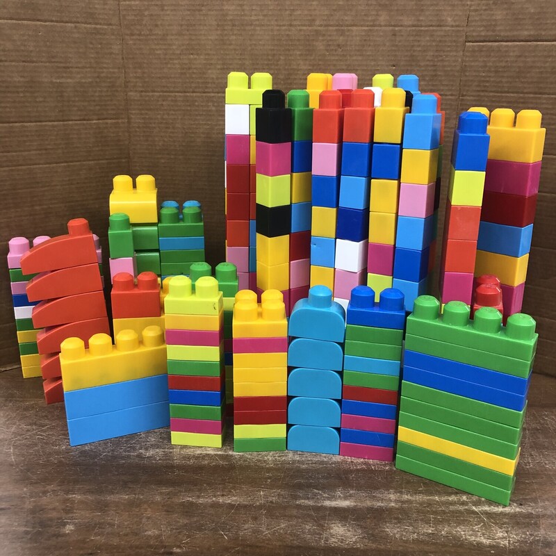 Mega Bloks, Size: Building, Item: 330pcs