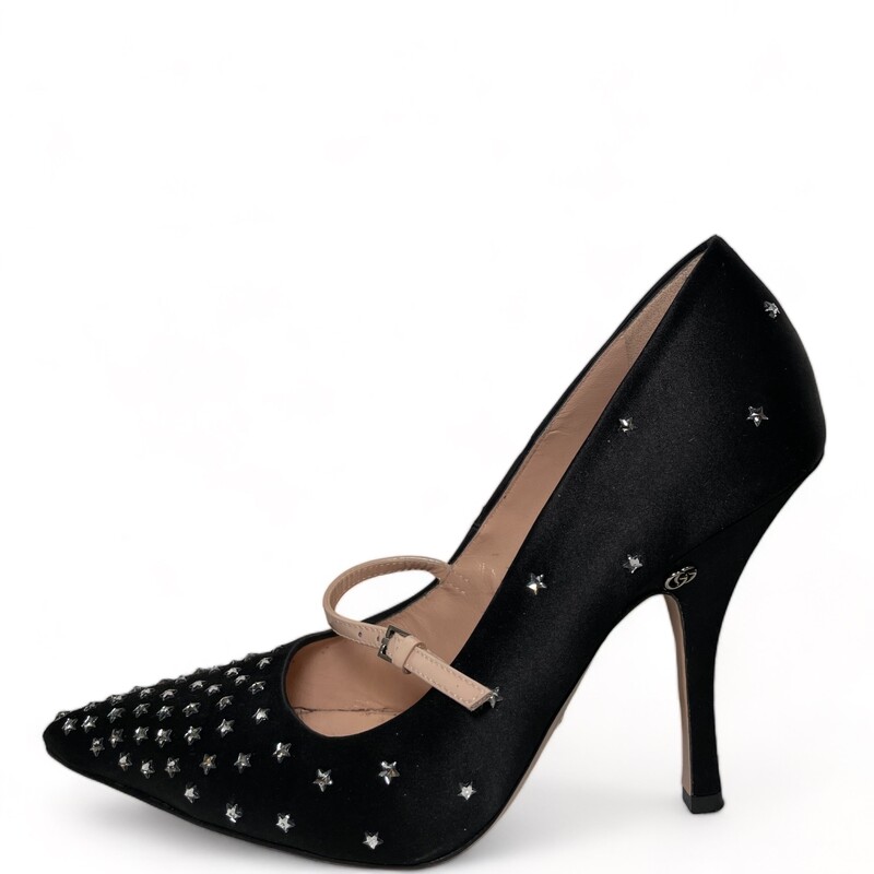 Gucci Star Jodie Heels
 Size: 38.5
Gucci Satin Pumps
Black
Patent Leather Trim
Semi-Pointed Toes with Crystal Embellishments
Mary Jane Strap & Buckle Closure at Ankles