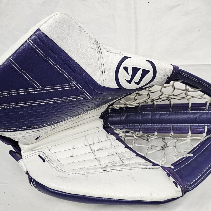 Pre-owned in Great Shape! Warrior Ritual G6.1 Pro+ Senior Goalie Catch Glove, Regular Hand (glove goes on the left hand) White & Purple.  MSRP $469.95!