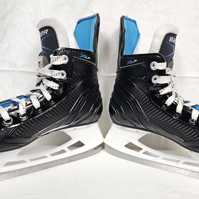 Pre-owned Bauer X-LP Youth Hockey Skates, Size: Y13