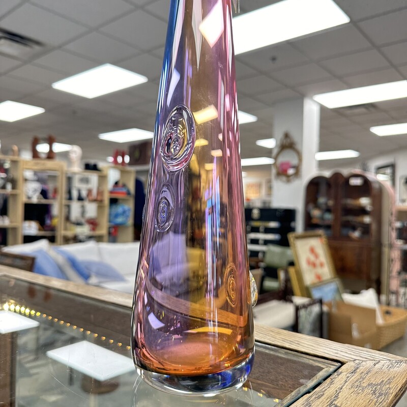 Signed Adam Jablonski Art Glass Vase, Multicolored<br />
Size: 17in