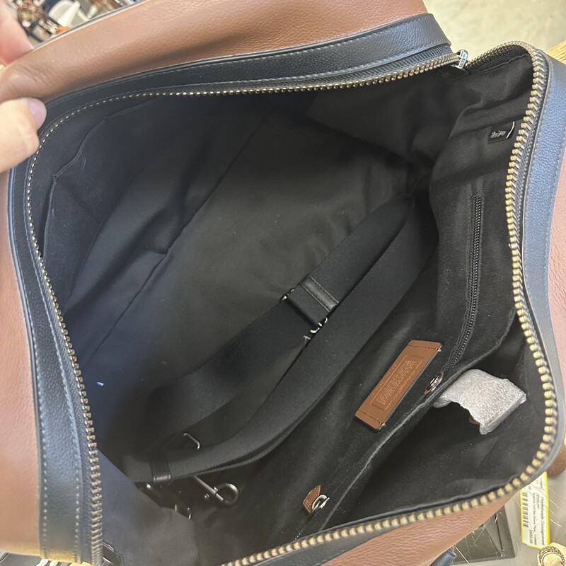Coach Weekender Leather Bag, Brown and Black...includes shoulder strap.<br />
Size: 18x12