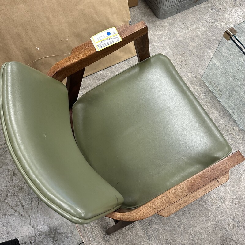 Mid Century Modern Greyson Walnut Arm Chair, Green Cushion.... A Heavy and Quality Piece of Furniture.