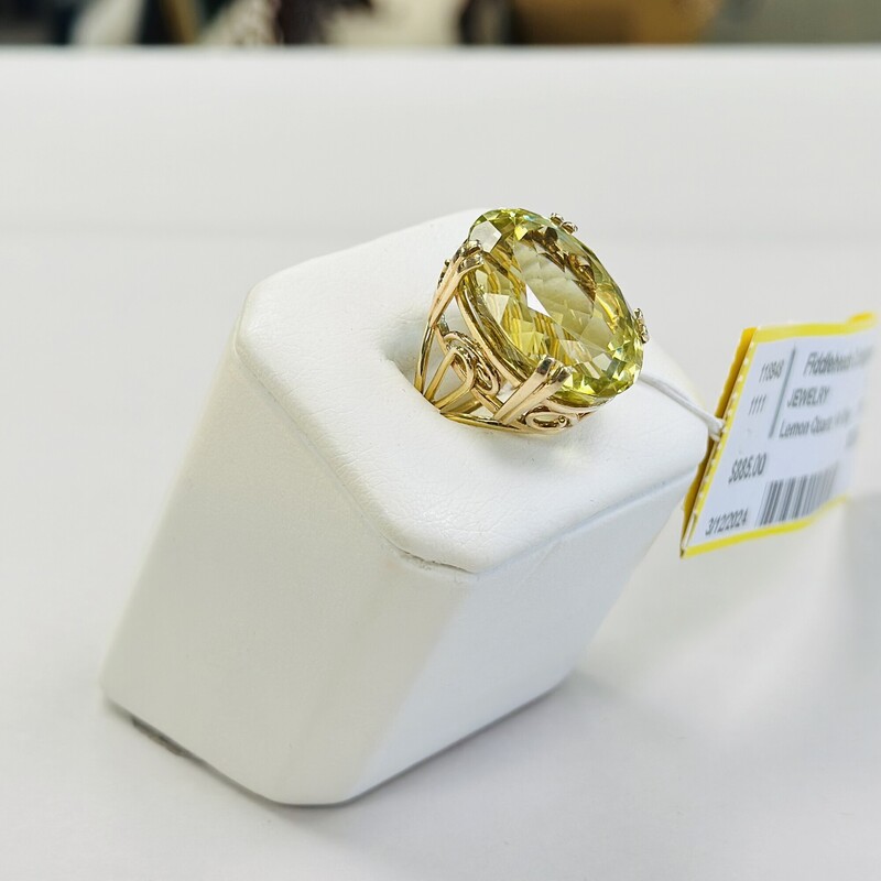 Lemon Quartz 14K Gold Ring
Size: 6