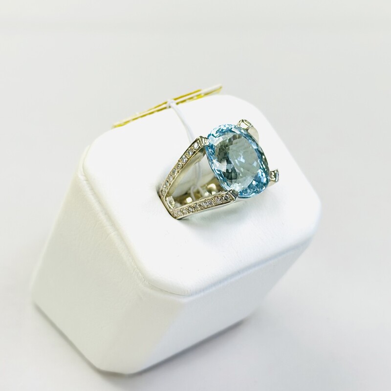 Aqua & Diamond Ring 14kw