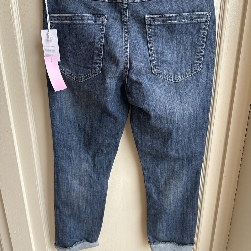NWT Lauren Conrad Capri, Blue, Size: 6<br />
New with tags<br />
all sales final<br />
shipping available<br />
free in store pick up within 7 days of purchse