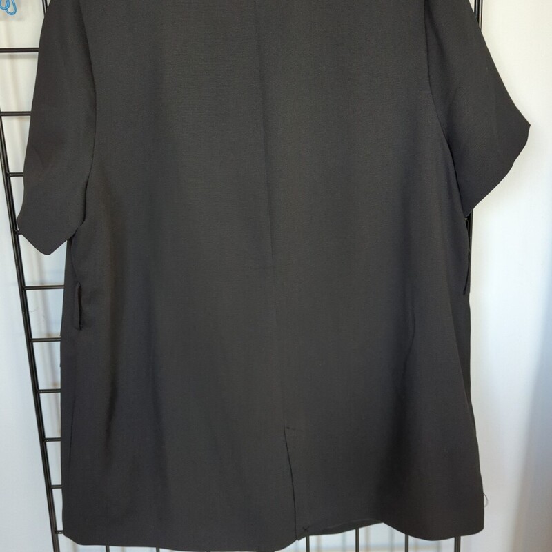 Addition Elle Blazer, Black, Size: 18<br />
NWT (Retails at $104.99)