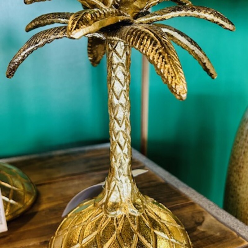 Metal Palm Tree Candleholder
Gold Size: 5 x 9.5H