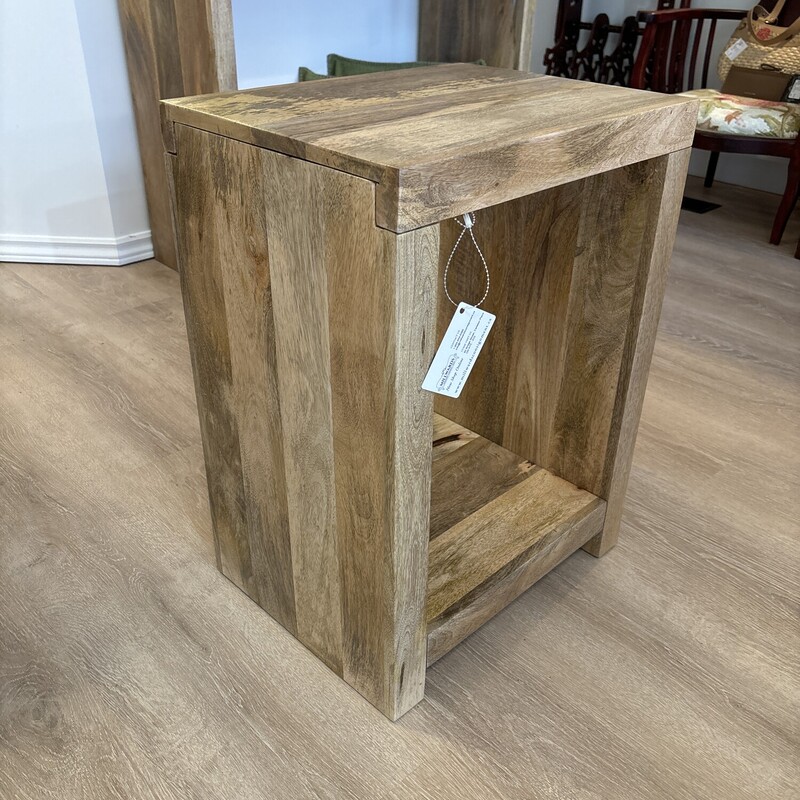 Agora Side Table<br />
Singal Shelf<br />
Natural<br />
Size: 18W X 14D X 24H In