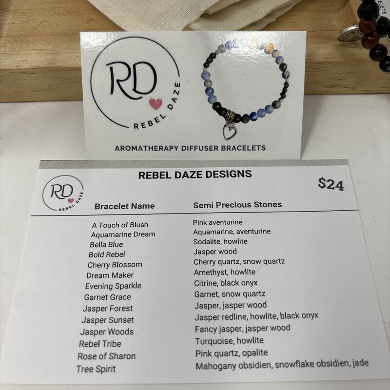 Diffuser Bracelets<br />
By Local Artisan DebbieGervais<br />
Of Rebel Daze Designs<br />
Multi