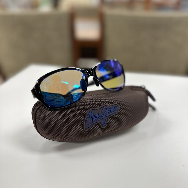 Maui Jim Brown Polarized Sunglasses, includes case