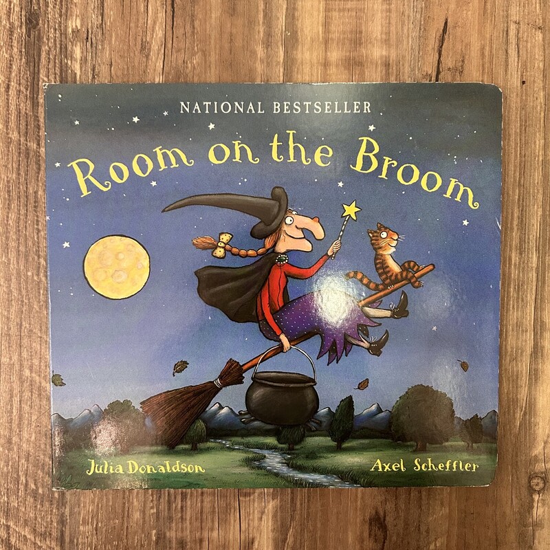 Room On The Broom Large, Blue, Size: Book