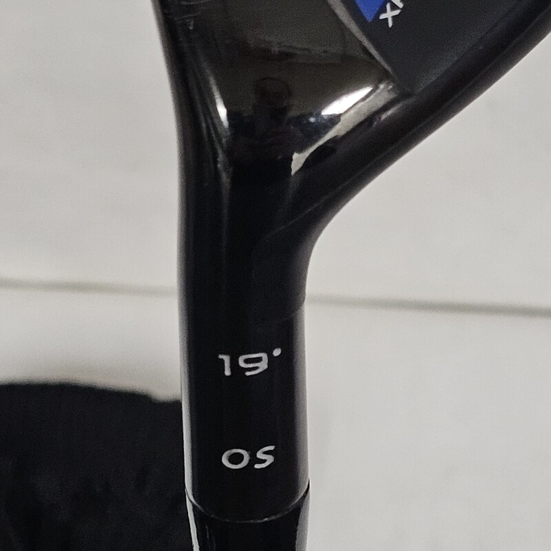 Callaway XR16 OS 3 Hybrid
19*
Flex - Regular
Left Hand
Fubuki AT 55 x 5ct Graphite Shaft w/ Golf Pride Tour Velvet Mid-Size Grip
40.5in Shaft
Includes Callaway Head Cover
Condition: Used - Excellent