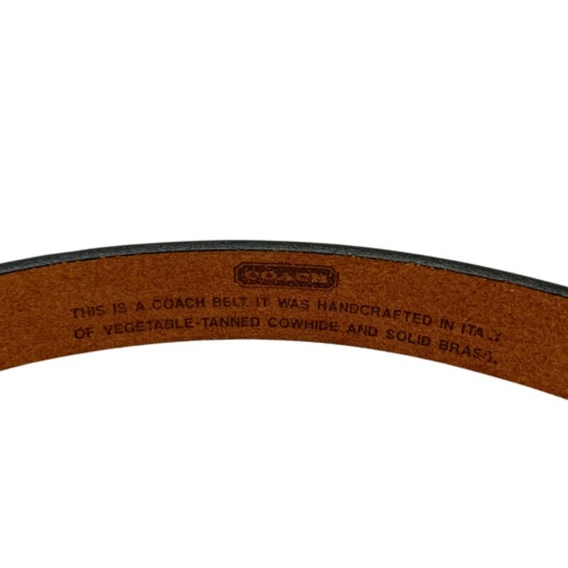 COACH Leather Belt<br />
Hand Crafted Italy<br />
Color: Tan<br />
Size: Medium