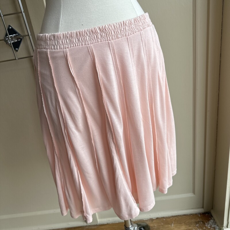 New With Original Tags: Lauren Conrad Skirt, Peach, Size: M
All sales are final.
Pickup in store within 7 days of purchase or have it shipped.