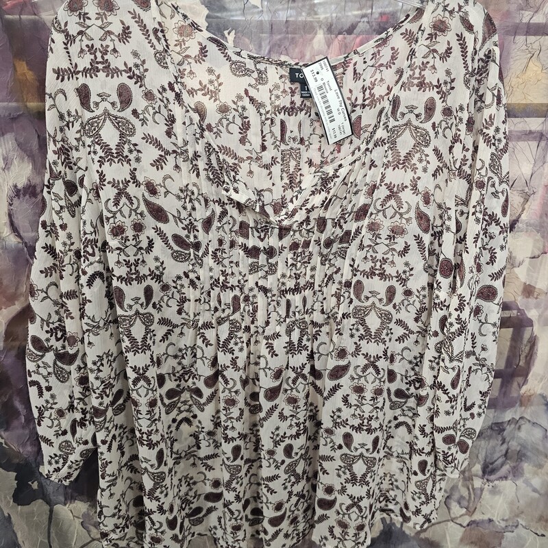 Sheer blouse in white with burgandy print. Boho Chic