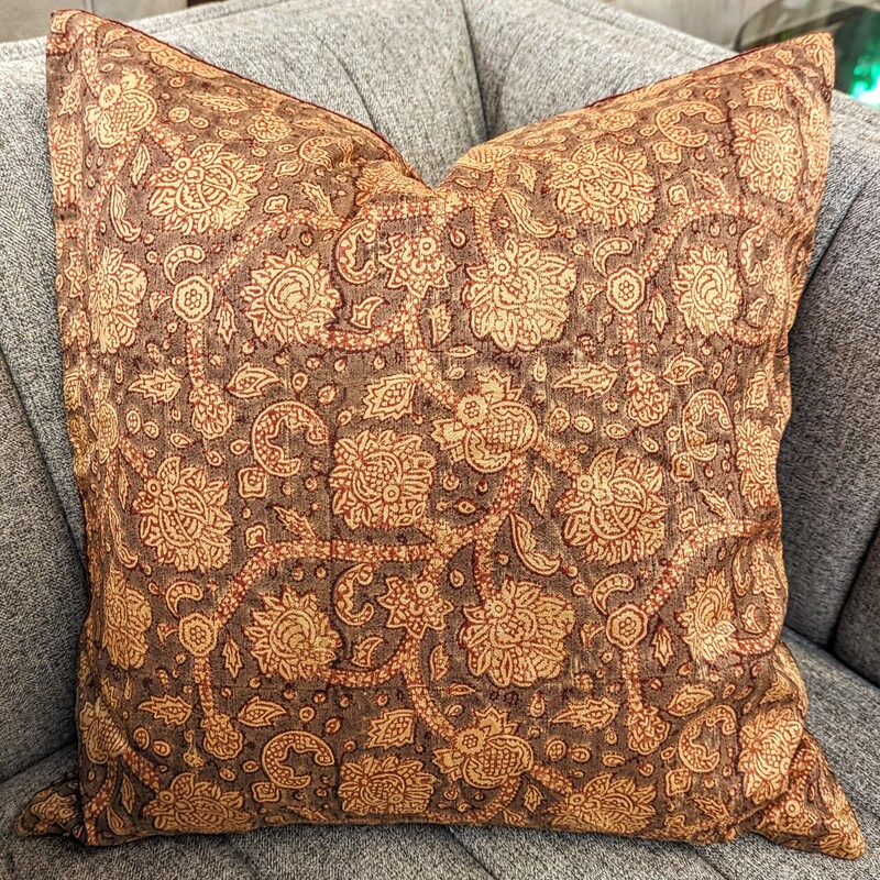 John Robshaw Ornate Pattern Pillow
Brown Orange
Size: 17x17W