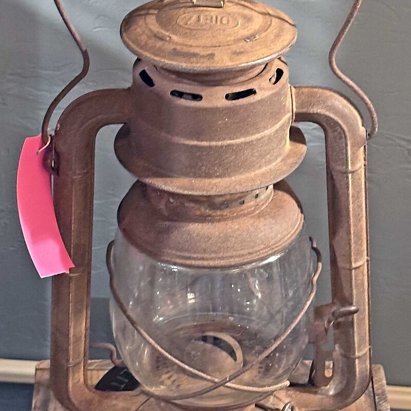 1920 Dietz No 2 Lantern
