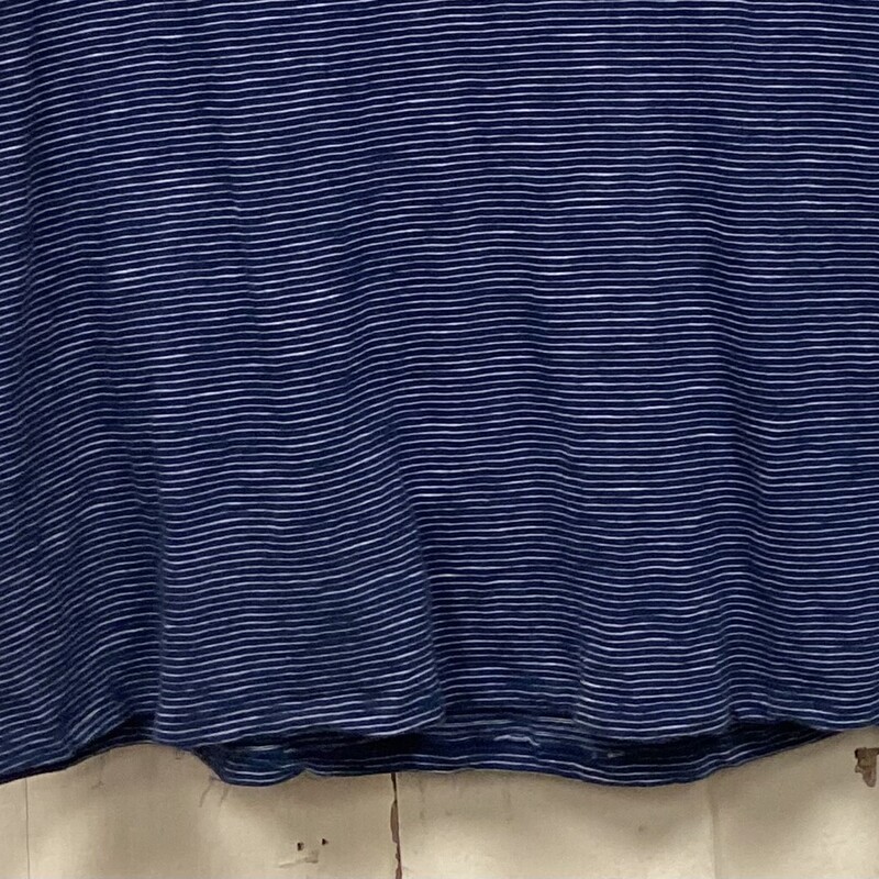 Blu/wt Stripe Tie Tee
Blu/wht
Size: Large