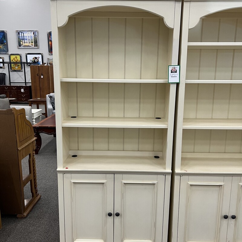 Wht Bookcase W/ Cabinet