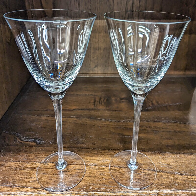 S2 Flared Wine Glasses
Clear
Size: 4x9H