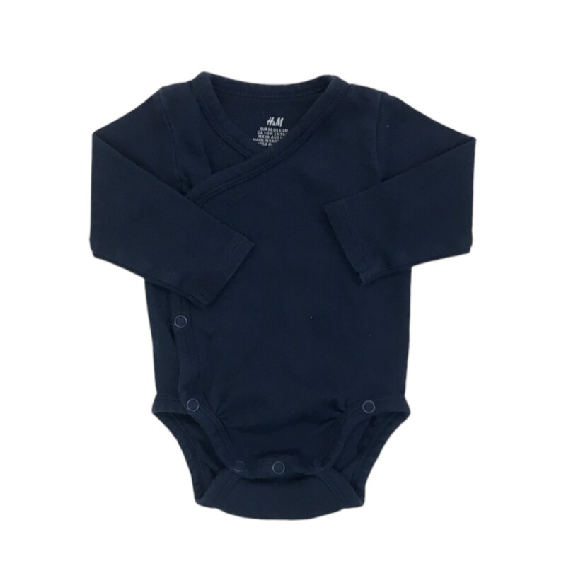 Long Sleeve Onesie, Boy, Size: Nb

Located at Pipsqueak Resale Boutique inside the Vancouver Mall or online at:

#resalerocks #pipsqueakresale #vancouverwa #portland #reusereducerecycle #fashiononabudget #chooseused #consignment #savemoney #shoplocal #weship #keepusopen #shoplocalonline #resale #resaleboutique #mommyandme #minime #fashion #reseller

All items are photographed prior to being steamed. Cross posted, items are located at #PipsqueakResaleBoutique, payments accepted: cash, paypal & credit cards. Any flaws will be described in the comments. More pictures available with link above. Local pick up available at the #VancouverMall, tax will be added (not included in price), shipping available (not included in price, *Clothing, shoes, books & DVDs for $6.99; please contact regarding shipment of toys or other larger items), item can be placed on hold with communication, message with any questions. Join Pipsqueak Resale - Online to see all the new items! Follow us on IG @pipsqueakresale & Thanks for looking! Due to the nature of consignment, any known flaws will be described; ALL SHIPPED SALES ARE FINAL. All items are currently located inside Pipsqueak Resale Boutique as a store front items purchased on location before items are prepared for shipment will be refunded.