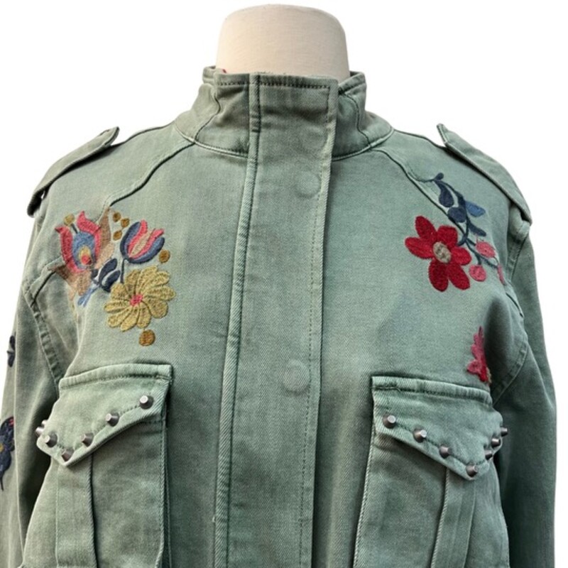 Billy T Boho Embroidered Floral Jacket<br />
Ajustable Cinched Waist<br />
Olive with Fun Floral Colors<br />
Size: Small