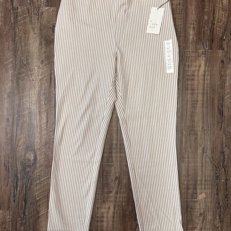 NWT A New Day Stripe Pant, Brown, Size: Adult S
Size 6 R
Skinny Ankle High Rise