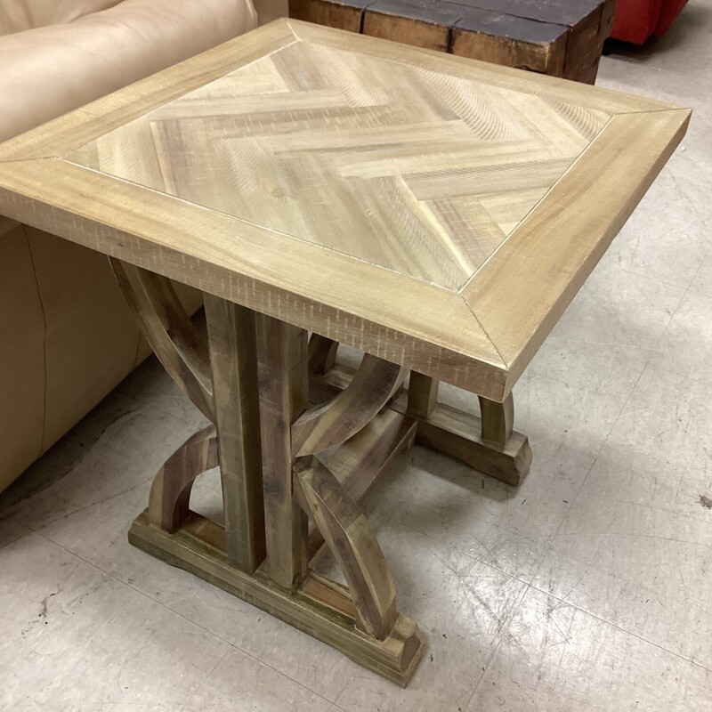Lt Wd End Table