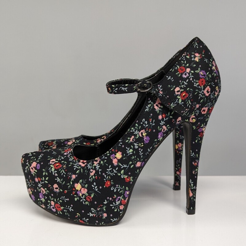 A.co Heels, Floral, Size: 9