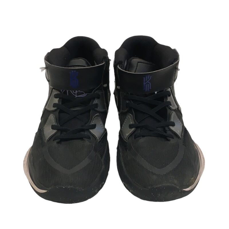 Shoes (Basketball/Black)
