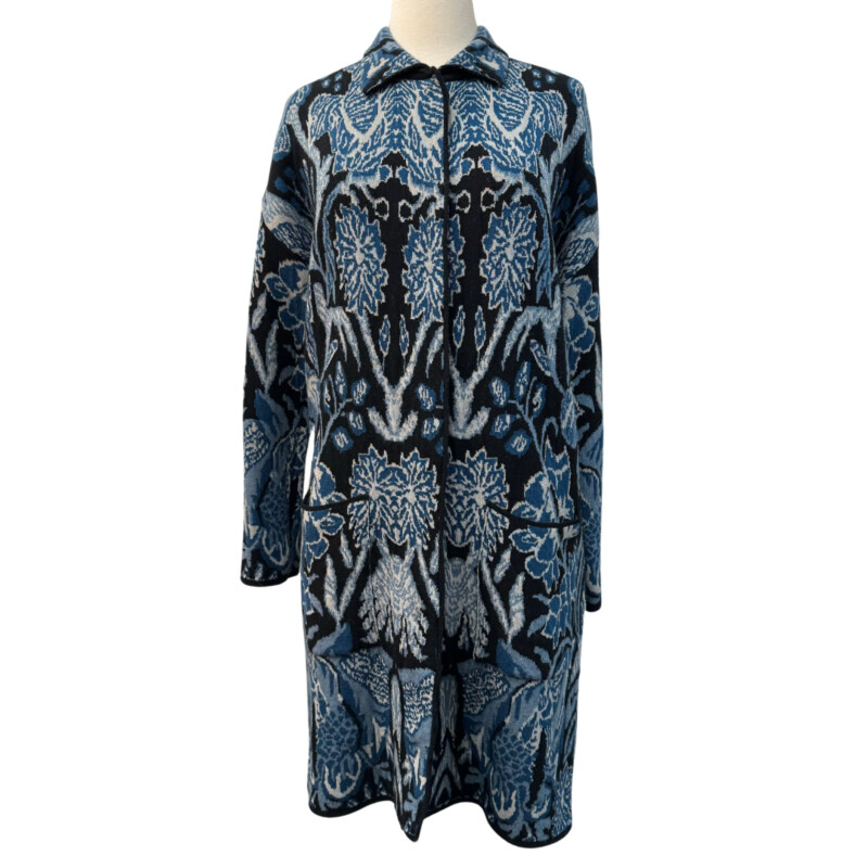 J Jill Long Cardigan<br />
Wool Blend<br />
Beautiful Tapesty Knit<br />
Blues, Black, and White<br />
Size: XS