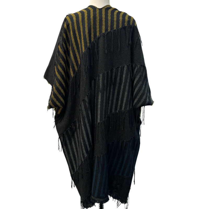 World Market Ruana<br />
Stripe Pattern with Fringe Detail<br />
Black, Yellow and Gray<br />
One Size