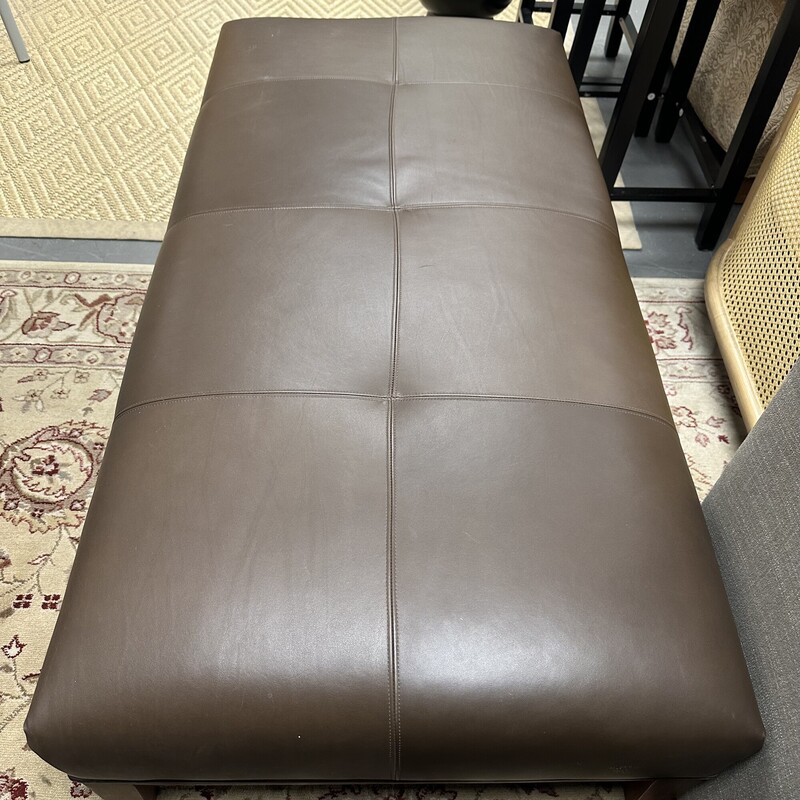 Large Leather Bench/Ottoman, Chocolate Brown<br />
Size: 55x27