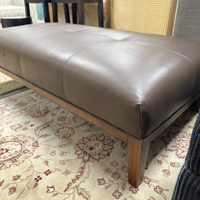 Large Leather Bench/Ottoman, Chocolate Brown<br />
Size: 55x27