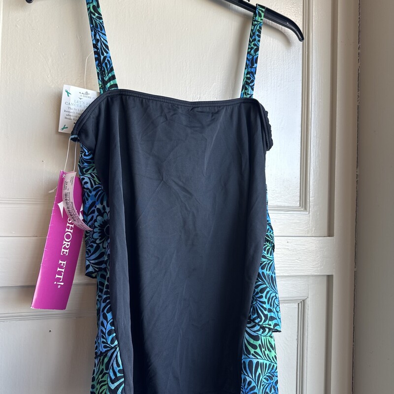 New With Original Tags: A Shore Fit Swim Top, Blk/Blu/, Size: 12<br />
All sales are final.<br />
Pick up from store within 7 days of purchase or have id shipped.