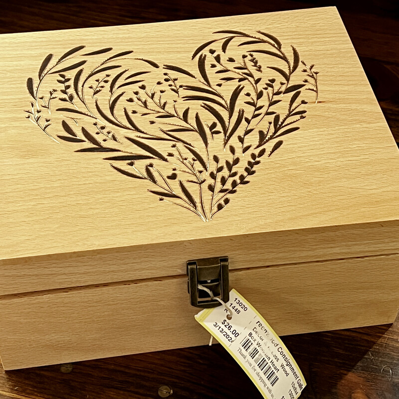 Box Wooden Heart