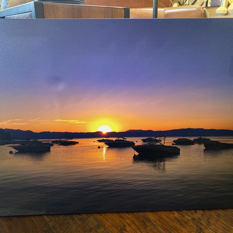 Tahoe Sunset

Size: 32Lx24W
