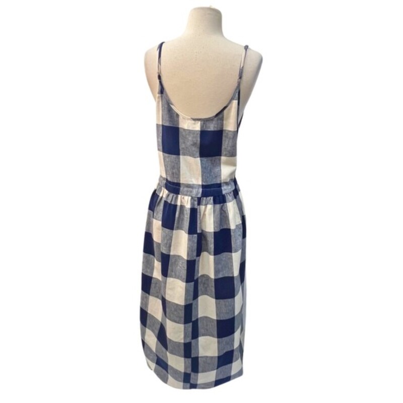 New Christy Dawn Dress<br />
The Lincoln<br />
Navy and Oatmeal Plaid<br />
Drawstring Waist<br />
Size: Large
