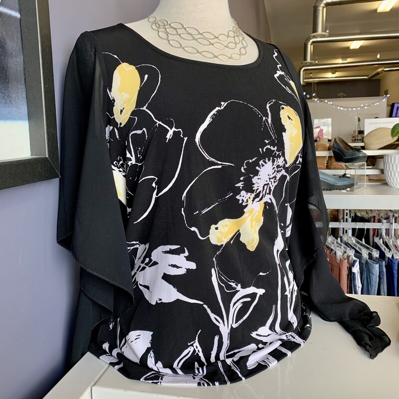 Cleo Festive Top,
Colour: Black and Yellow,
Size: Medium Petite,
With sheer frill arm decoration - only attached at the armhole.