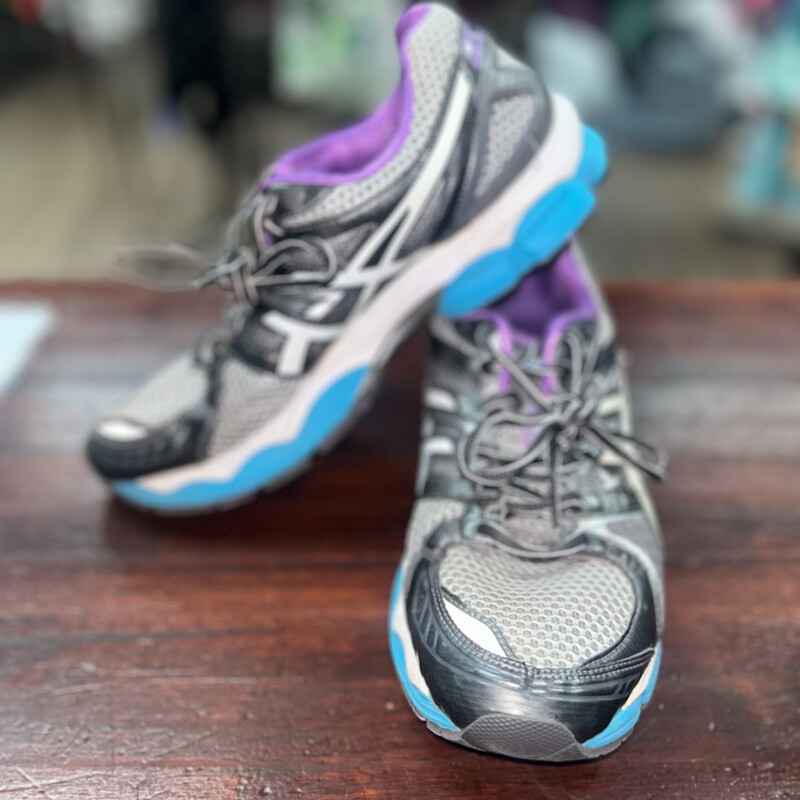 A9.5 Grey/Purple Sneakers