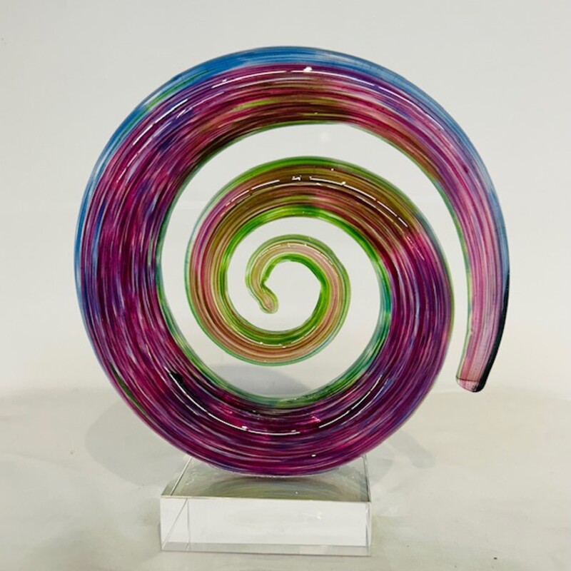 Glass Rainbow Swirl On Stand
Clear Pink Green Blue
Size: 6.5x7H