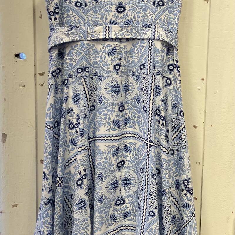 Wht/blu Pattern Dress<br />
Wht/blue<br />
Size: 14 R $93.8